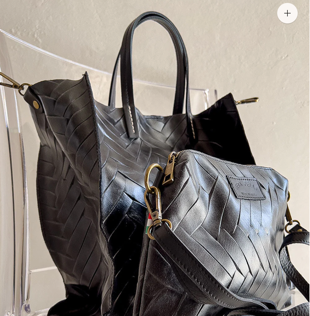 Italian Leather Spina Bag