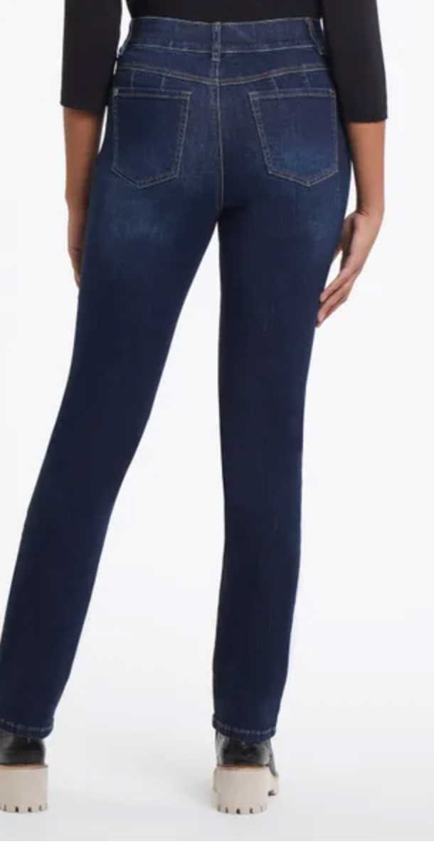 Sofia Curvy Straight Jean