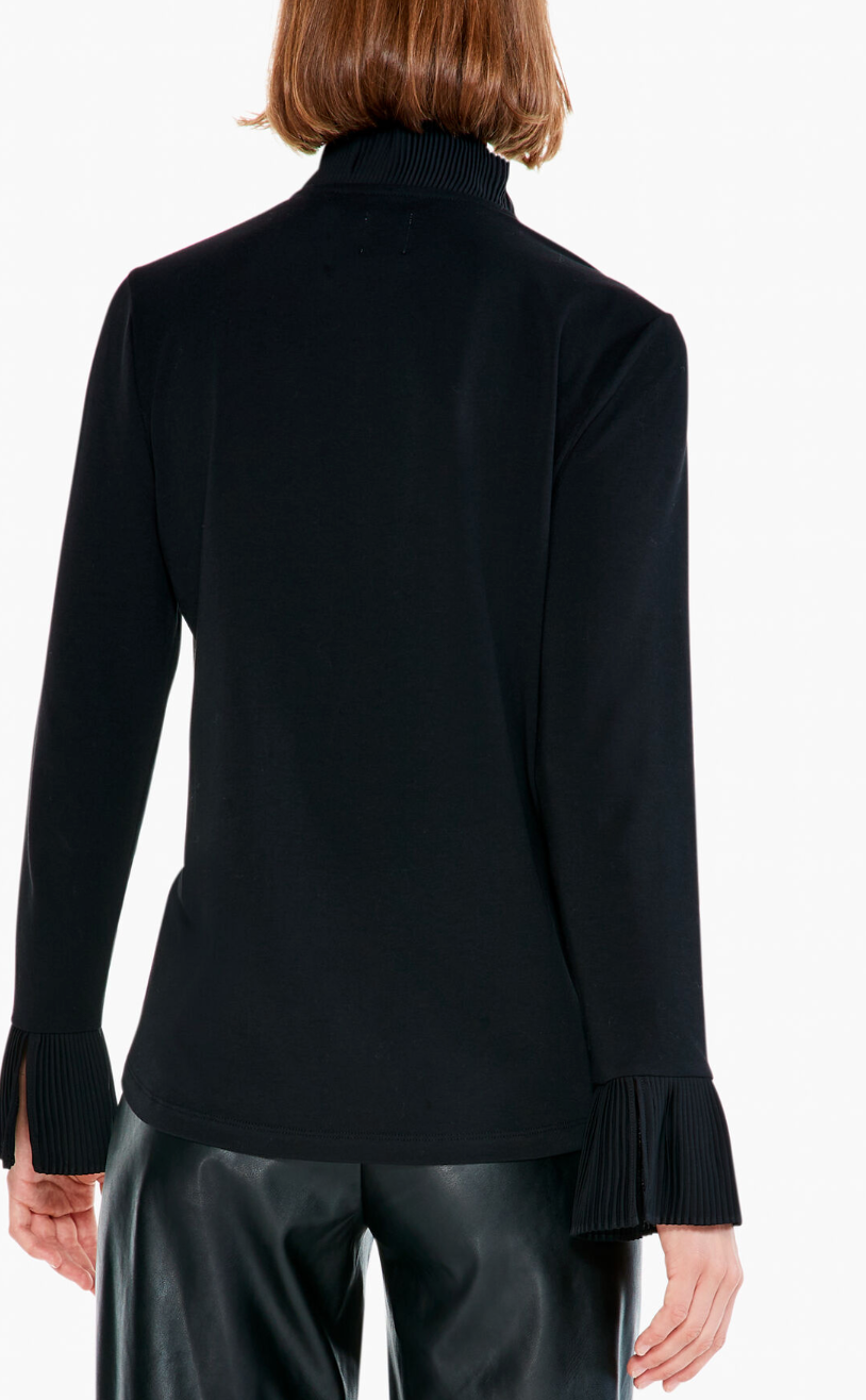 Ruffled Up Top