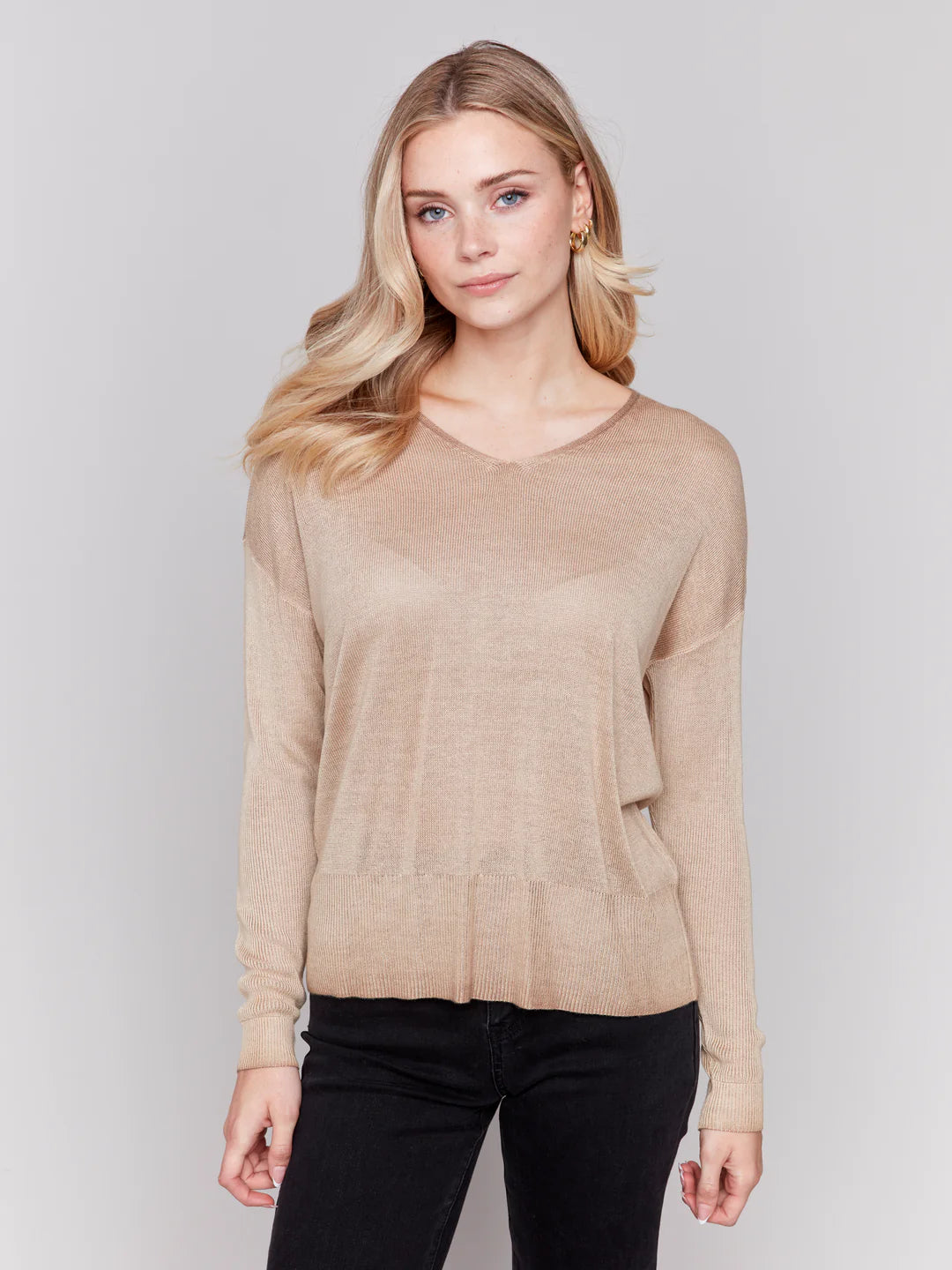 Cold Dye Light Knit V-Neck Sweater