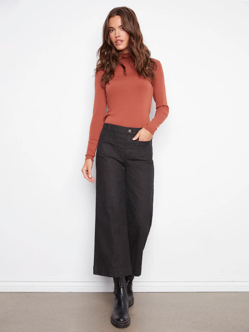 Cropped Patch Pocket Leopard