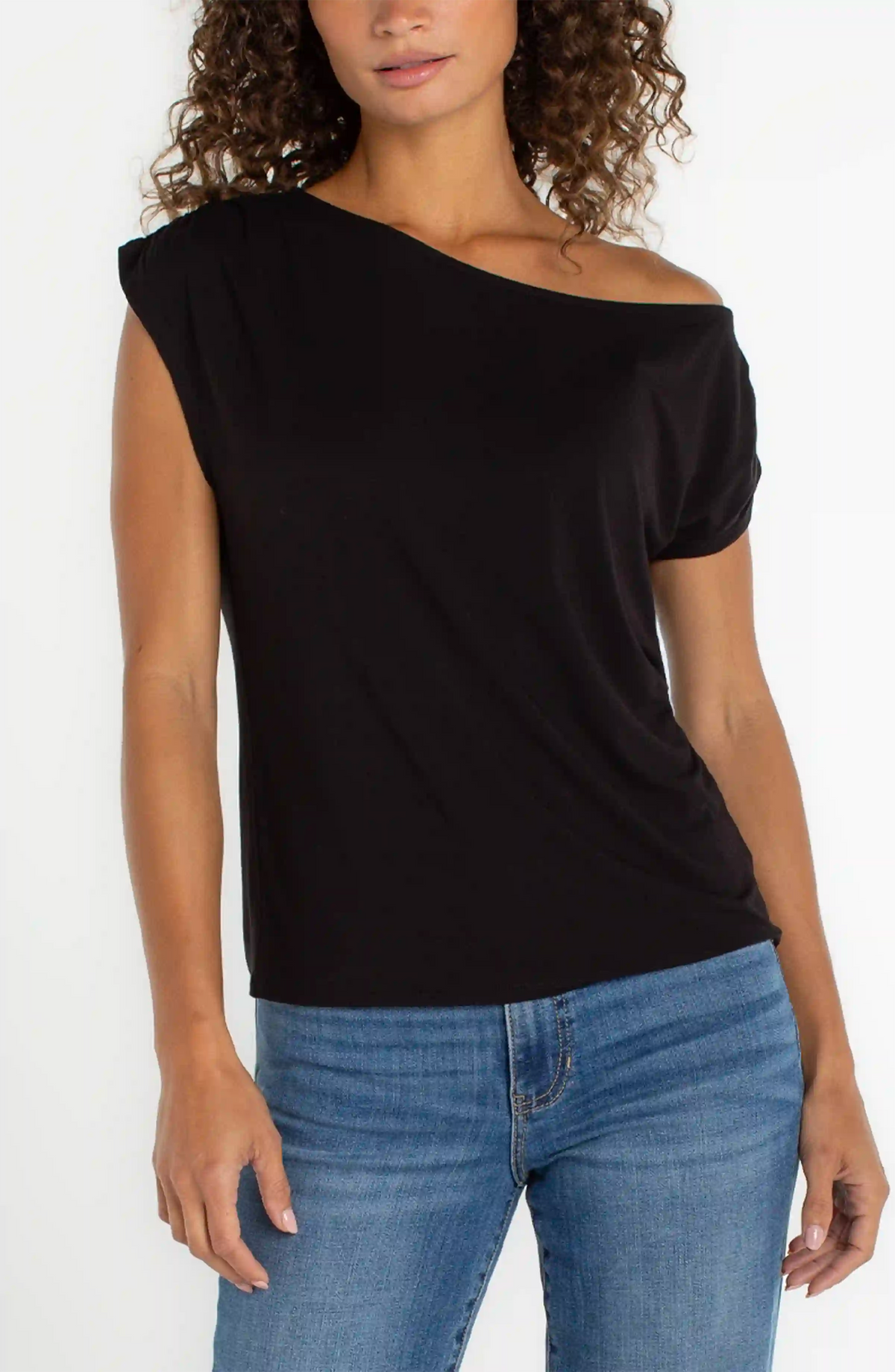 Short Sleeve Asym Off-shoulder Knit Top