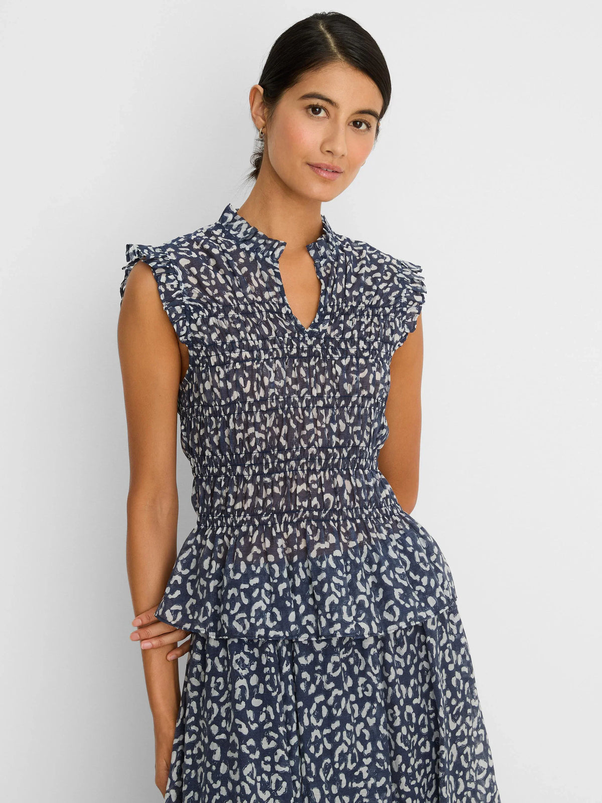 LEOPARD SKETCH SMOCKED TOP S26