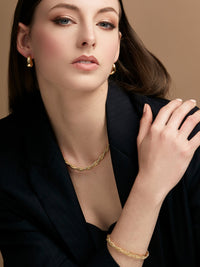 Collar Necklace With Braided Twist