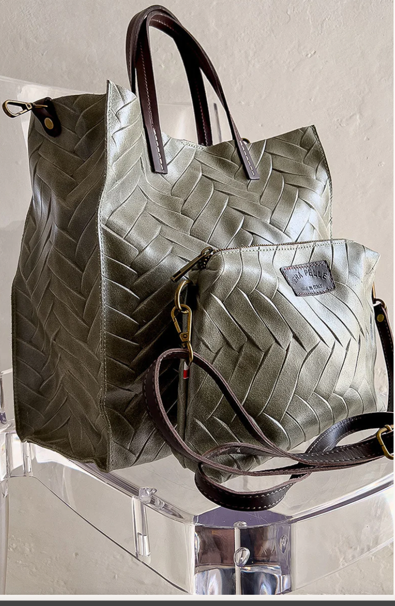 Italian Leather Spina Bag