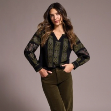 BLOUSE W/ EMBROIDERY