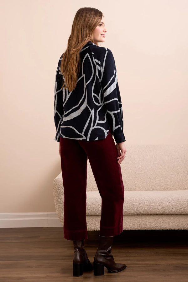Johnny Collar Top w Side Slits